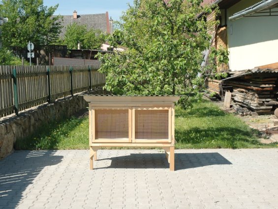 Králíkárna 600 1Y0-SK